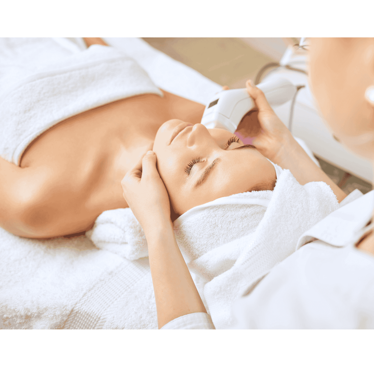 LIFTING TWARZY MODENTE